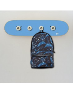 porte-manteau à donner à un passionné de planche à roulettes 2