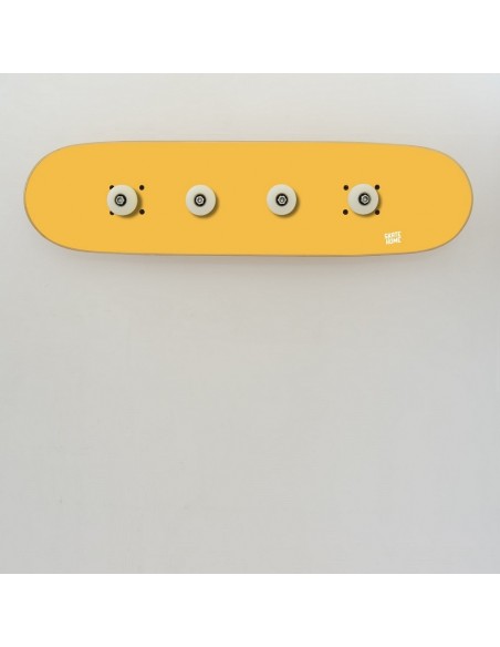 Skate wandgarderobe für junge Skater Skate wandgarderobe für junge Skater