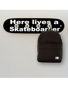 Skateboard Porte-manteau Here lives a skateboarder 2