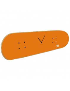 Horloge sur skateboard reflète votre passion pour le skateboard