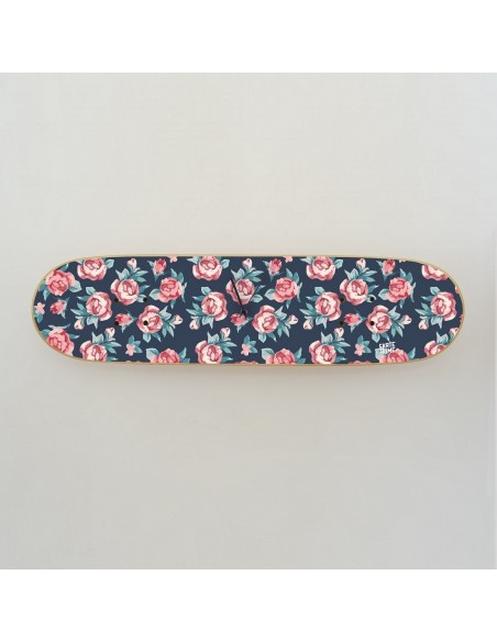 Horloge murale Skateboard - Petites roses - cadeaux originaux skaters Horloge murale Skateboard - Petites roses - cadeaux originaux skaters