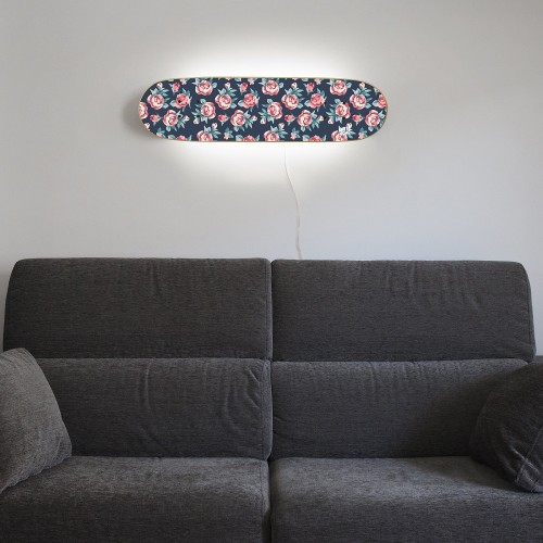 Skate Lampe aus kleinen Rosen für das Geschenk eines Skatermädchens Skate Lampe aus kleinen Rosen für das Geschenk eines Skatermädchens