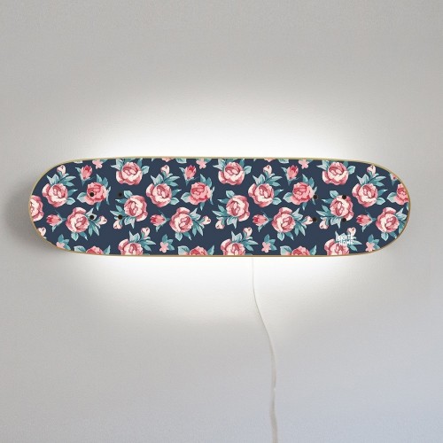 Skate lampe de petites roses pour le cadeau d'une skater Skate lampe de petites roses pour le cadeau d'une skater