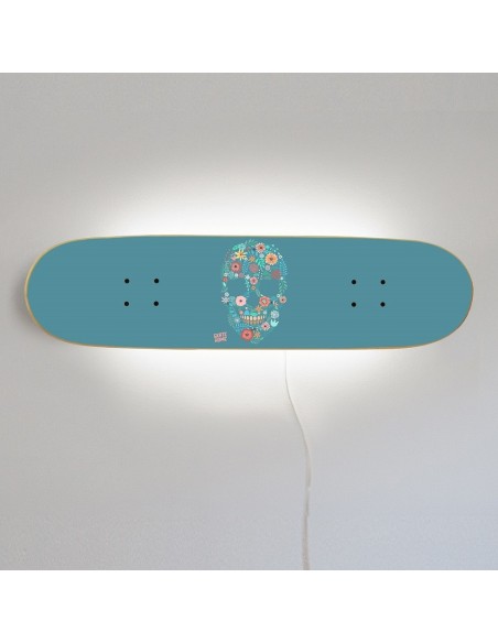 Möbel mit Skateboard perfektes Geschenk für Skater Möbel mit Skateboard perfektes Geschenk für Skater
