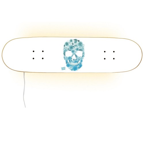 Lampara con diseño calavera para los skaters y fan de los deportes
